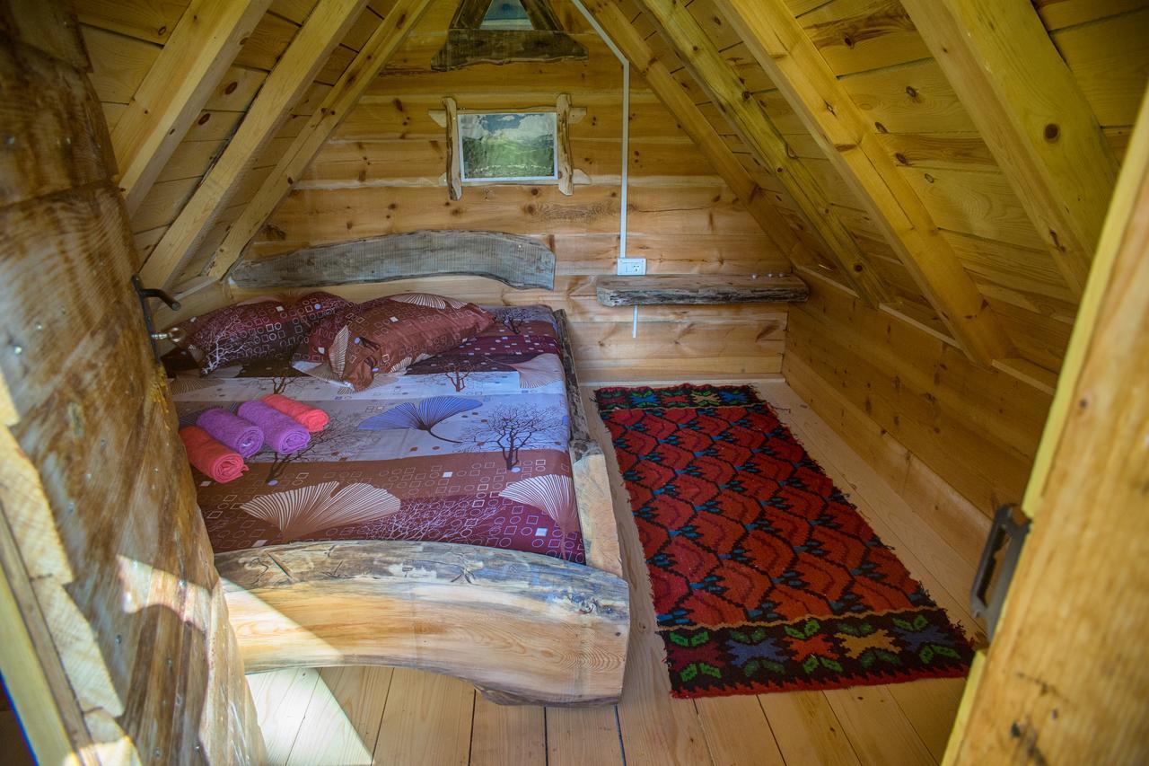 Eco Camp Chalets Pod Gorom Жабляк Екстер'єр фото
